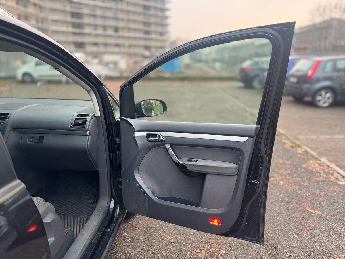 Volkswagen Touran Touran 2.0 tdi Highline dsg