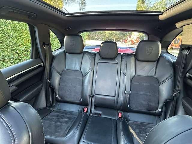 Porsche Cayenne 3.0 D platinum Edition full opt.
