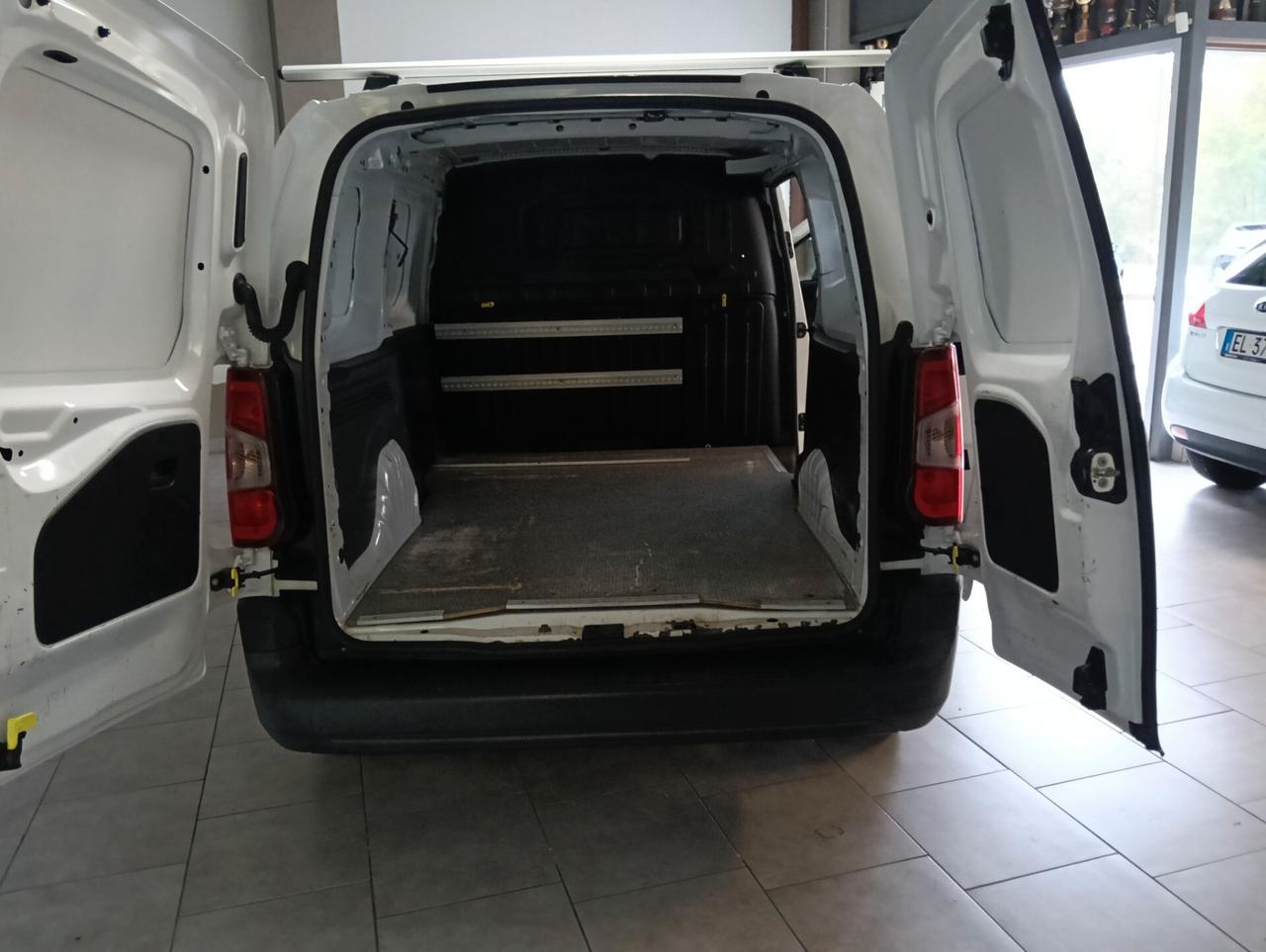 Peugeot Partner BlueHDi 100 S&S PC 1000Kg Furgone Pro