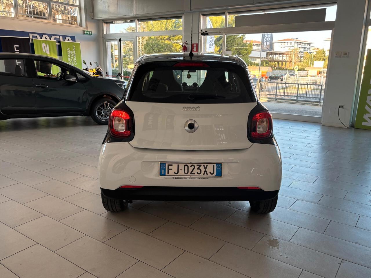 Smart ForFour 70 1.0 twinamic Youngster