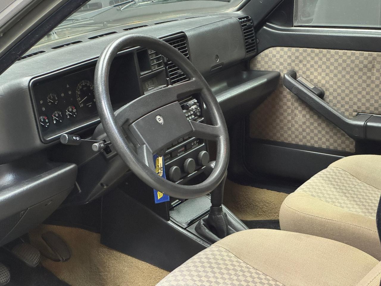 Lancia Delta 5 Porte Delta 1.6 ie GT