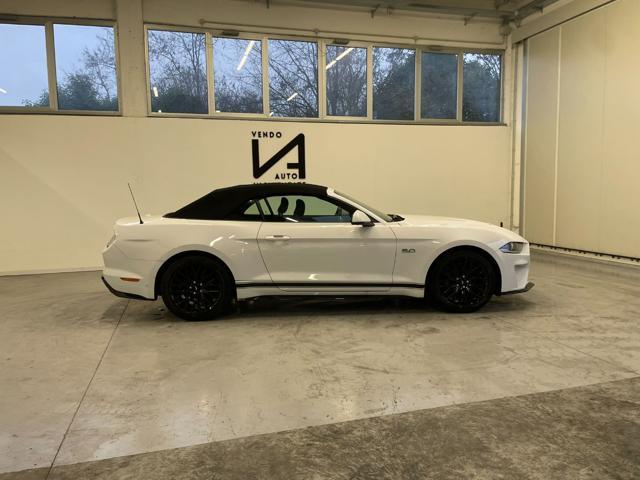 FORD Mustang CONVERTIBLE 5.0 V8 TIVCT AUT. GT