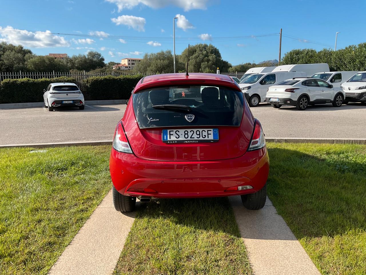 Lancia Ypsilon 1.2 69 CV 5 porte S&S Platinum