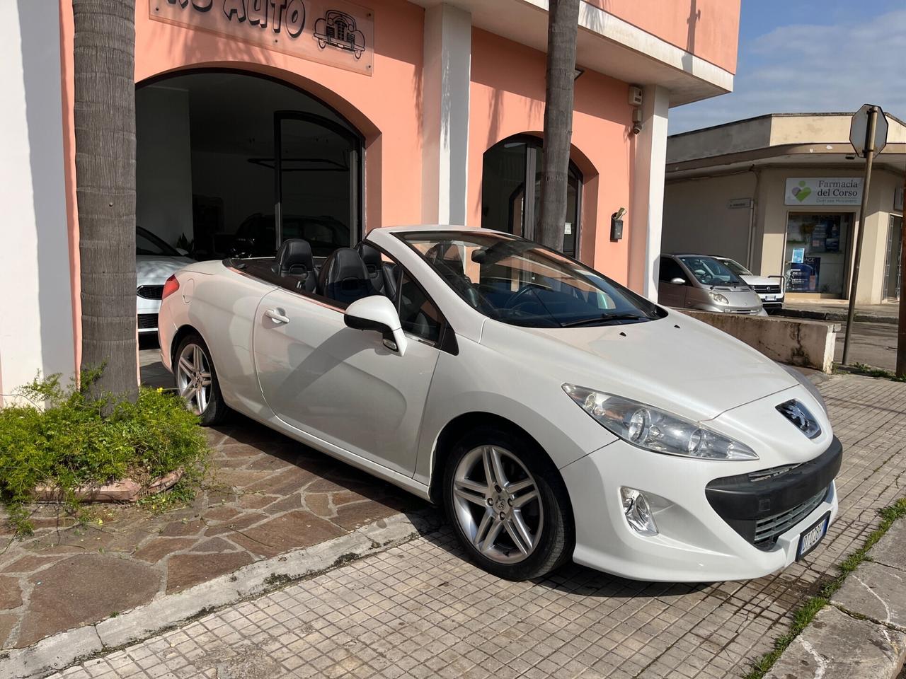 Peugeot 308 2.0 HDi 136CV CC aut. Féline