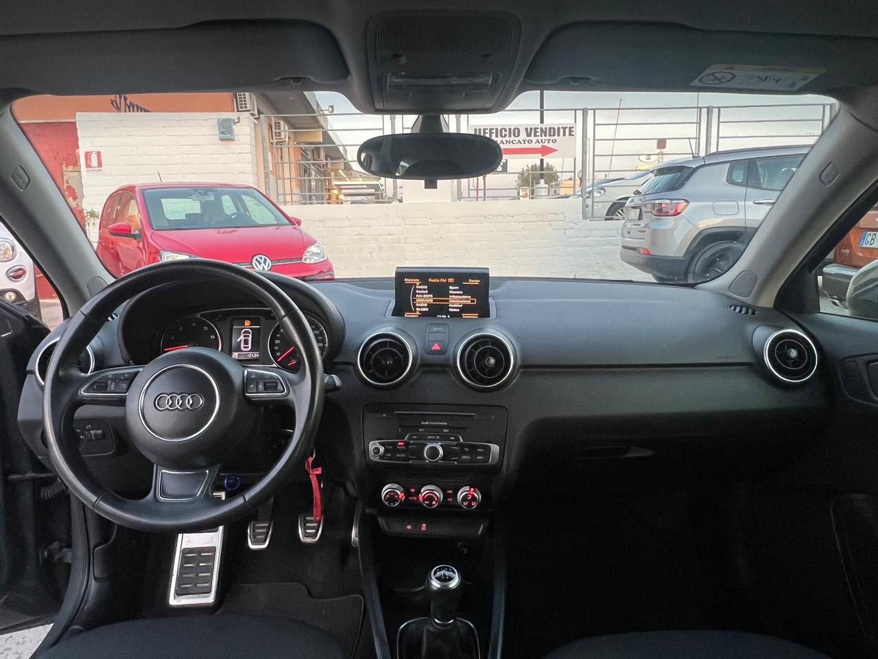 Audi A1 1.0 TFSI sline