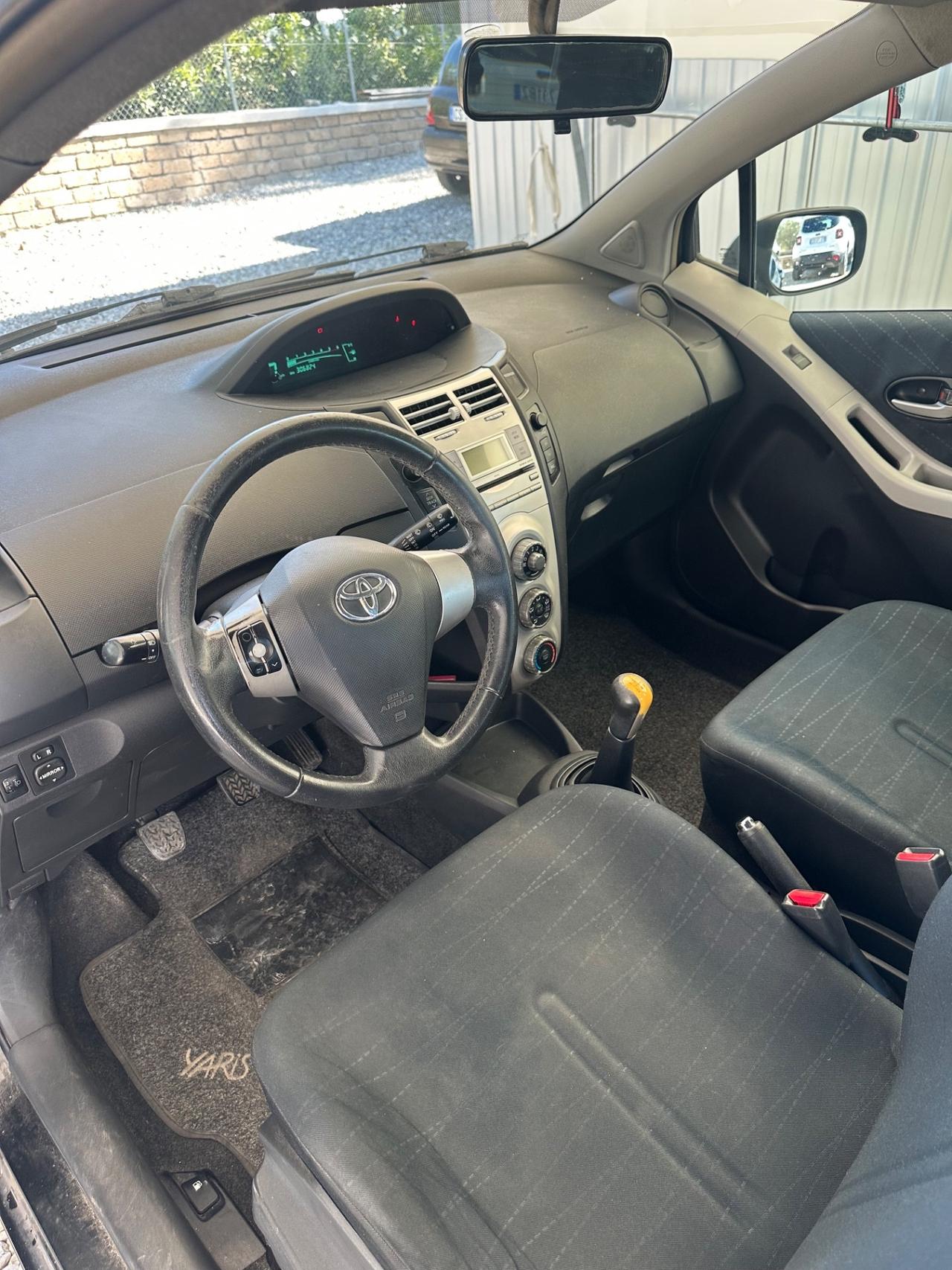 Toyota Yaris 1.4 D-4D 3 porte
