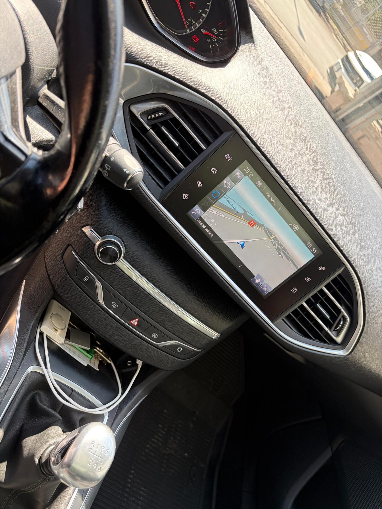 Peugeot 308 BlueHDi 120 S&S SW Allure