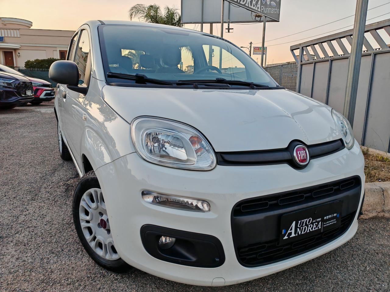 Fiat Panda 13MJT 95CV Lounge Full Optional 2018