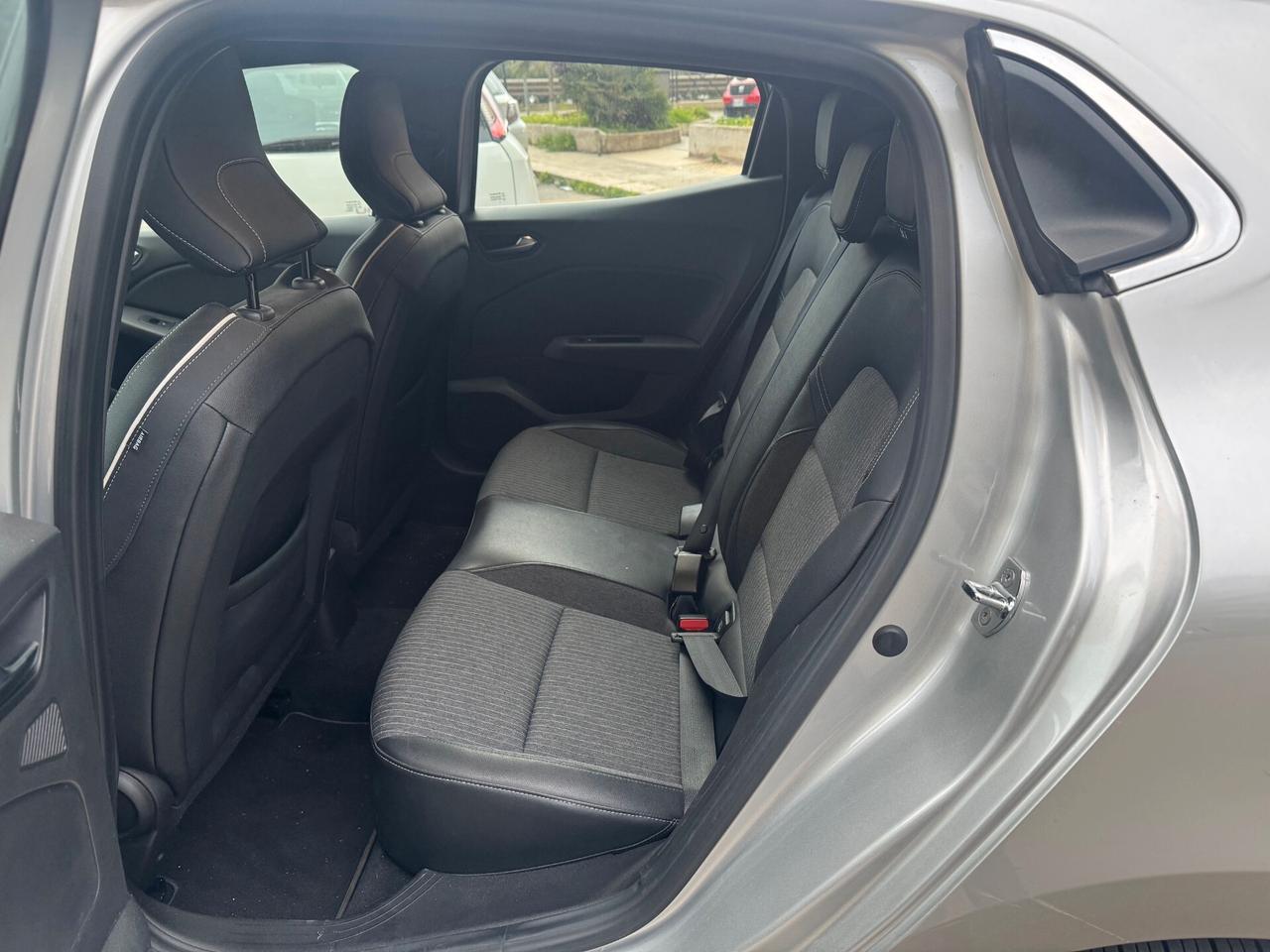 Renault Clio TCe 100 CV GPL 5 porte