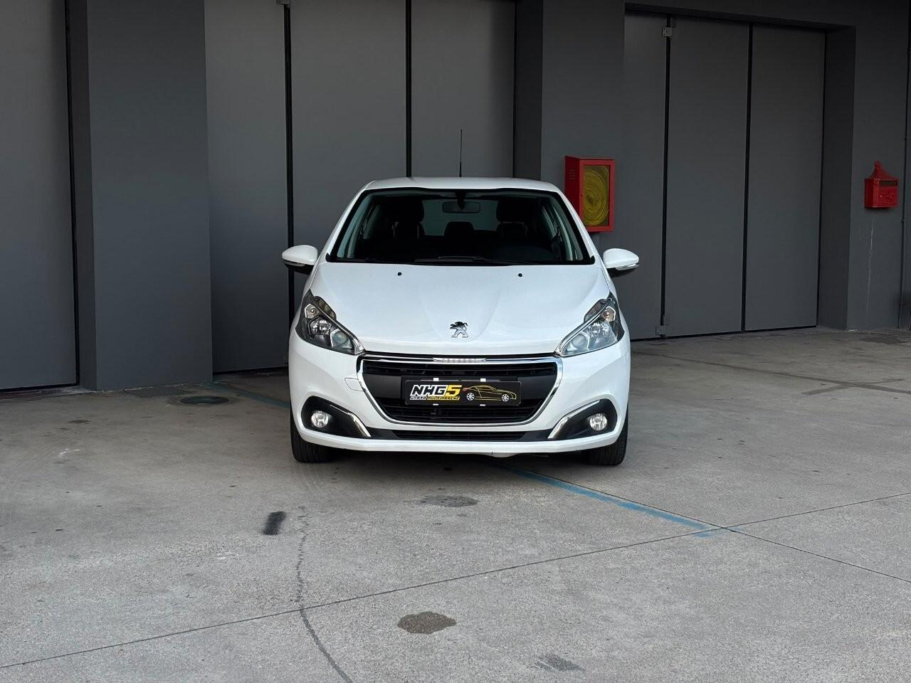 Peugeot 208 PureTech 82 5p. GPL Allure
