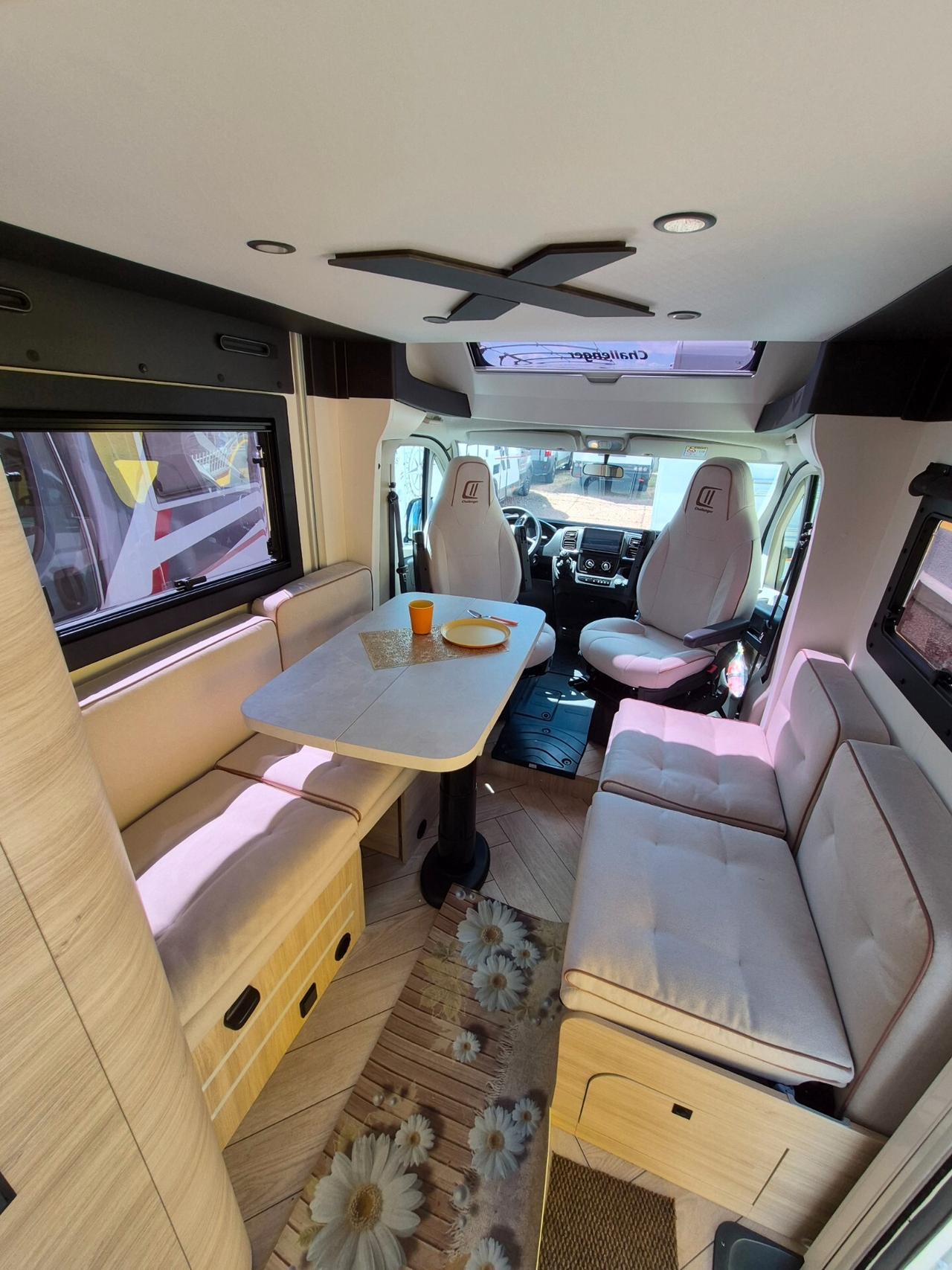 Challenger X250 OPEN EDITION KM ZERO € 69500