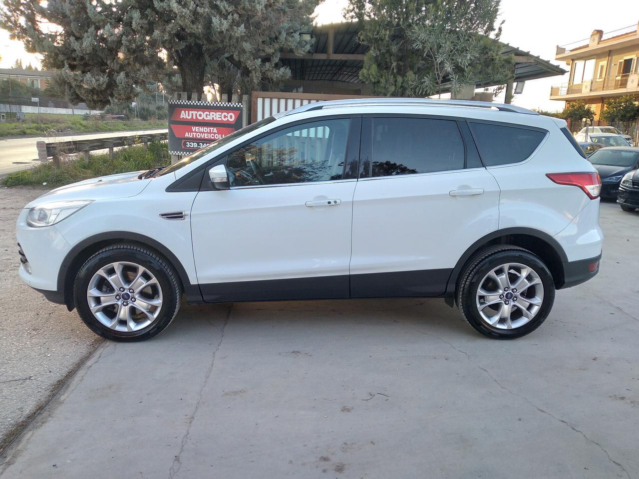 Ford Kuga 2.0 TDCI 140 CV 2WD Titanium
