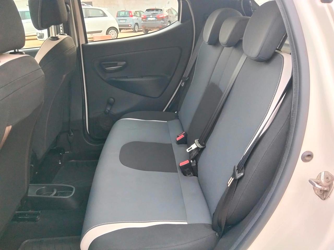 Lancia Ypsilon 1.3 MJT 16V 95 CV GARANTITA