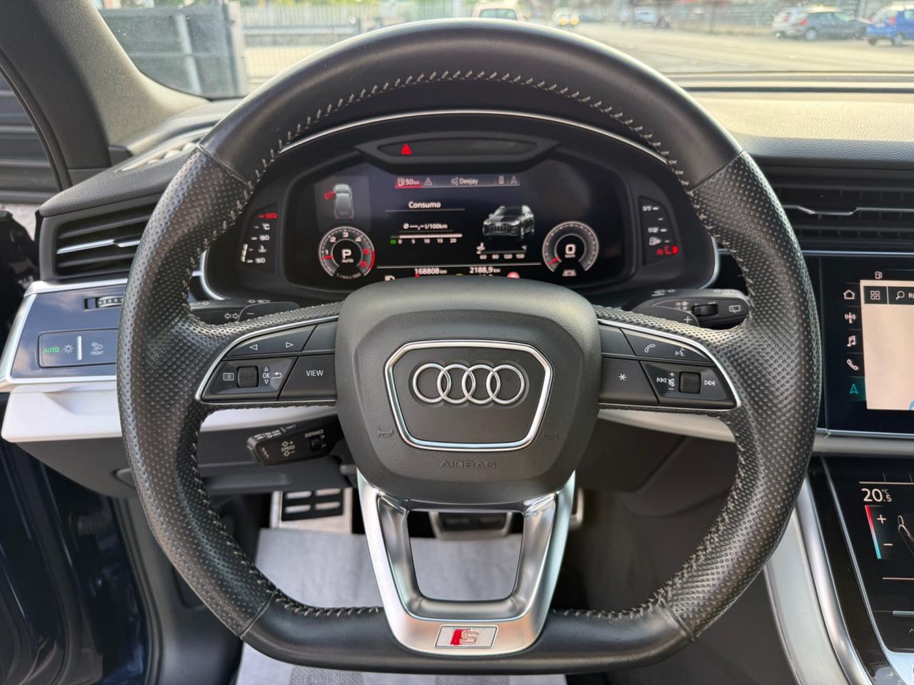 Audi Q7 50 TDI quattro tiptronic S-LINE Plus 7 POSTI