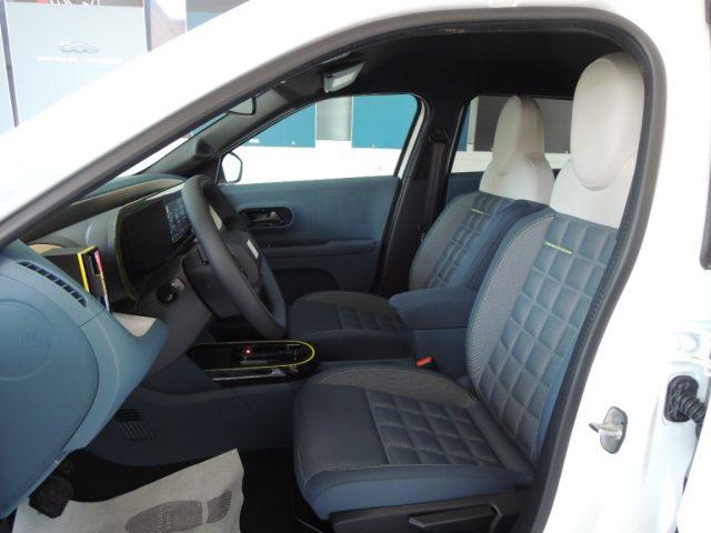 FIAT Grande Panda 1.2 Hybrid 110 CV La Prima