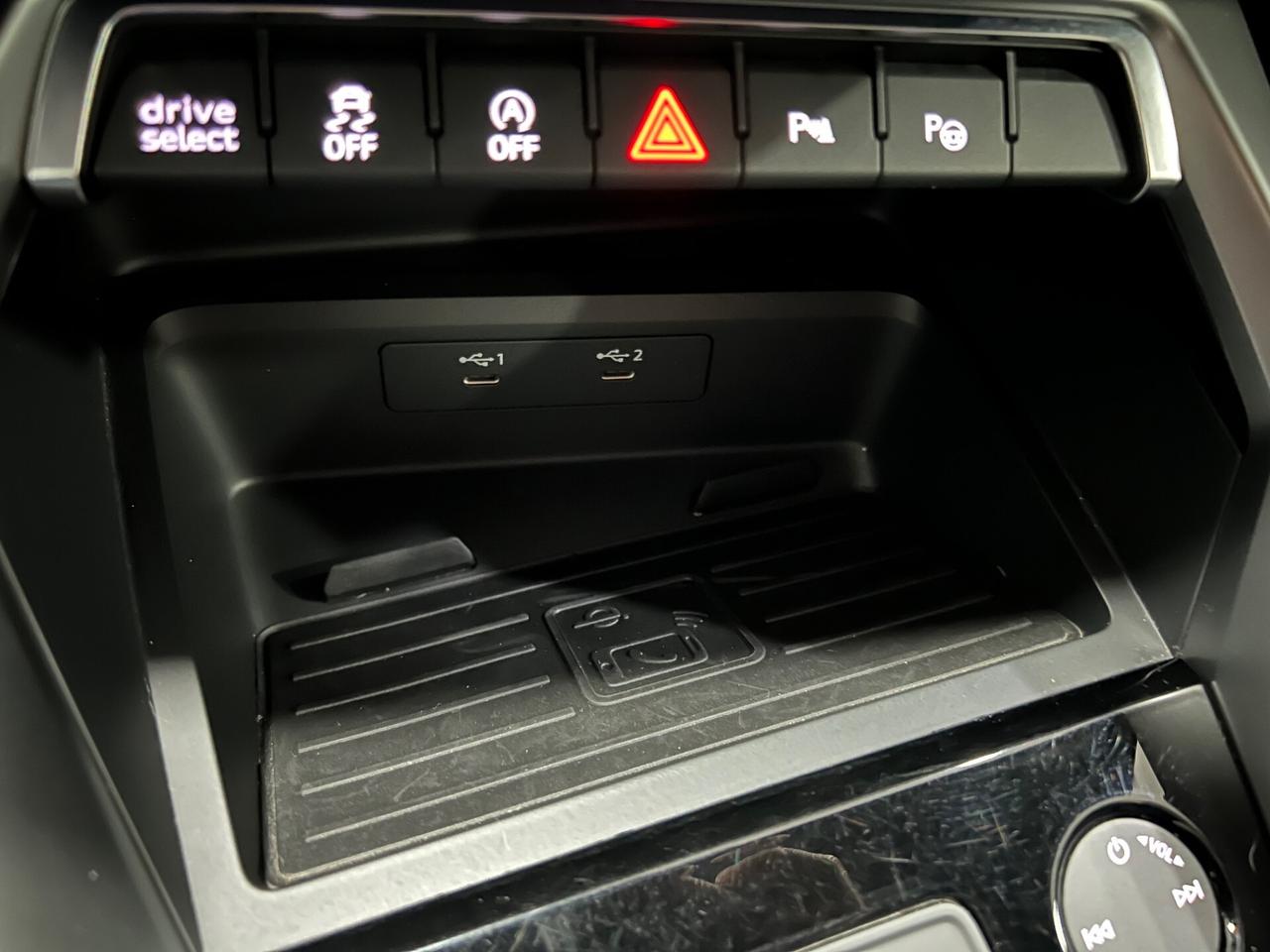 Audi A3 35 SPB 2.0 TDI STronic SLine Edition