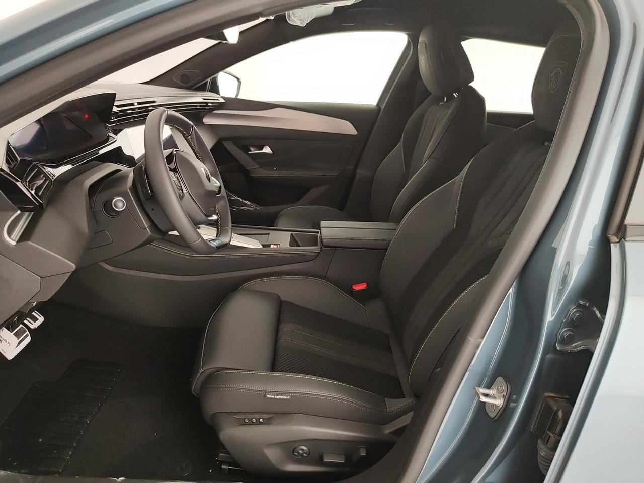 Peugeot 308 Plug-in Hybrid 195 e-DCS7 GT