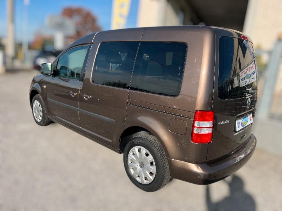 Volkswagen Caddy 1.6 TDI 102 CV DSG 5p. Trendline