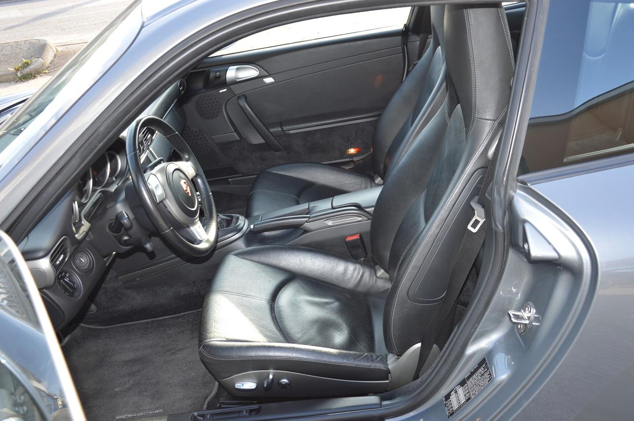 Porsche 911 997 Carrera 2 Coupé
