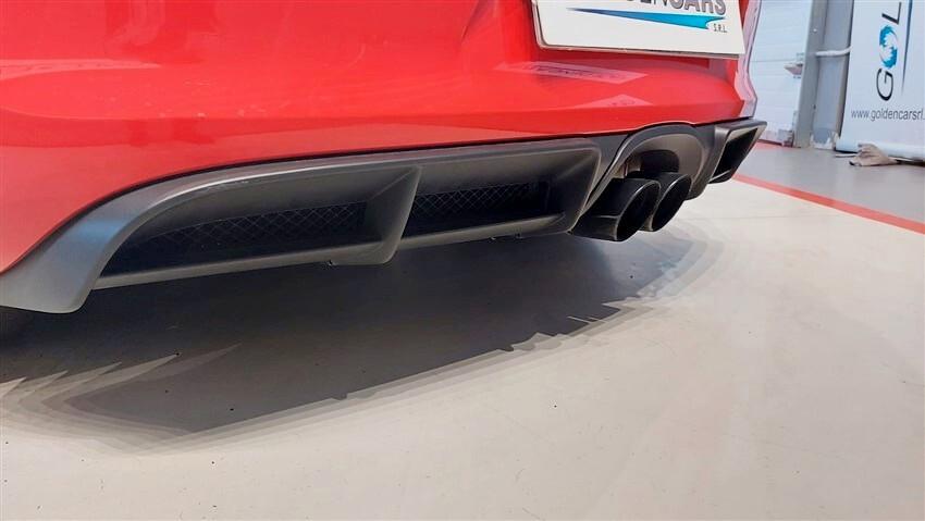 Porsche Cayman GT4 solo 680 Km