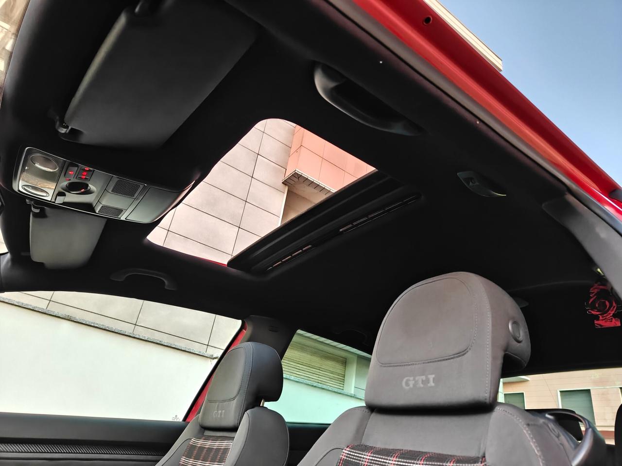 Volkswagen Golf GTI 3p motore nuovo