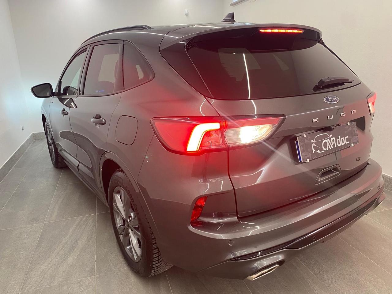 Ford Kuga 2.0 EcoBlue 120 CV aut. 2WD ST-Line