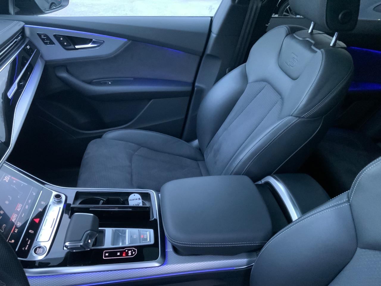 Audi Q8 SUV 50 TDI 286 CV quattro tiptronic S line edition TETTO.RUOTE POST STERZ.