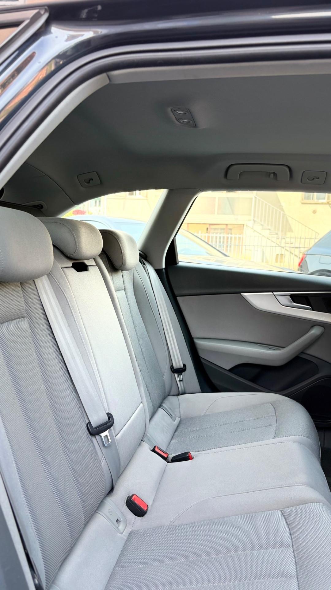 Audi A4 Avant 2.0 TDI 190 CV ultra S tronic Business Sport