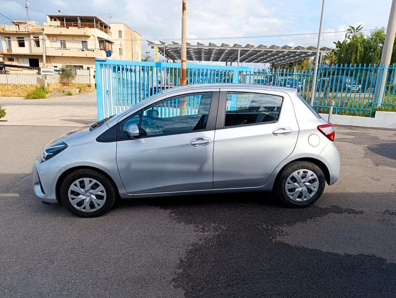 Toyota Yaris 1.0 72 CV 5 porte Active 2018