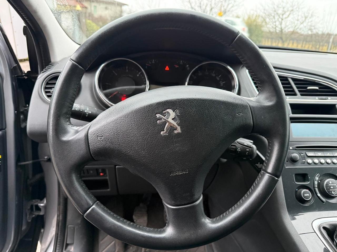 Peugeot 5008 1.6 Diesel 7 posti Neopatentati