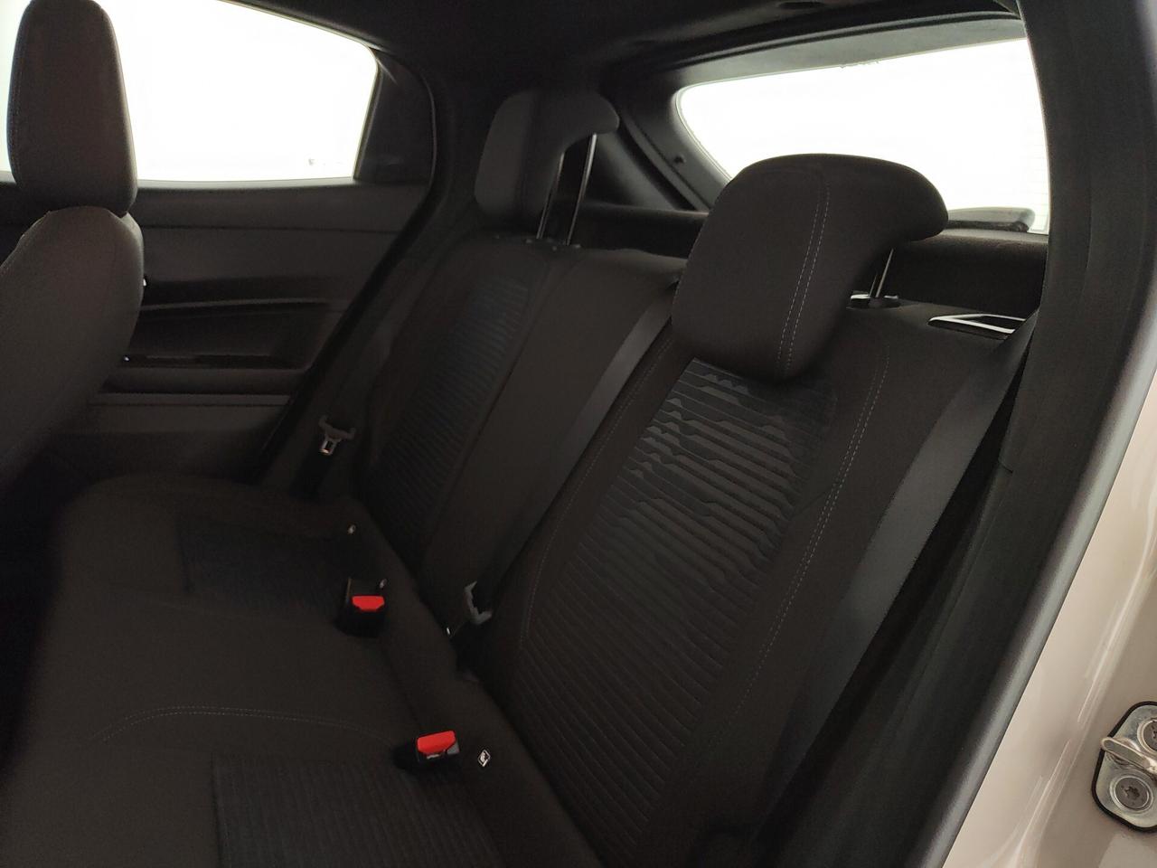 Alfa Romeo Junior 1.2 145 CV Hybrid eDCT6