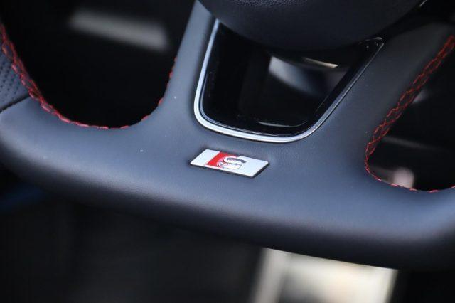 AUDI S3 SPB TFSI 333 CV quattro S tronic sport attitude