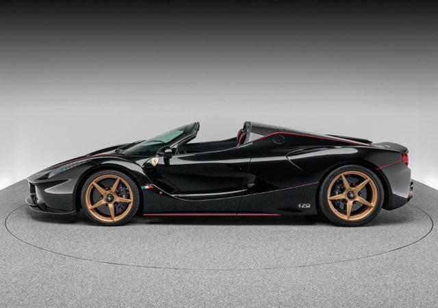 FERRARI LaFerrari Aperta "SPEDIZIONE SU RICHIESTA IN TUTTO IL MONDO"