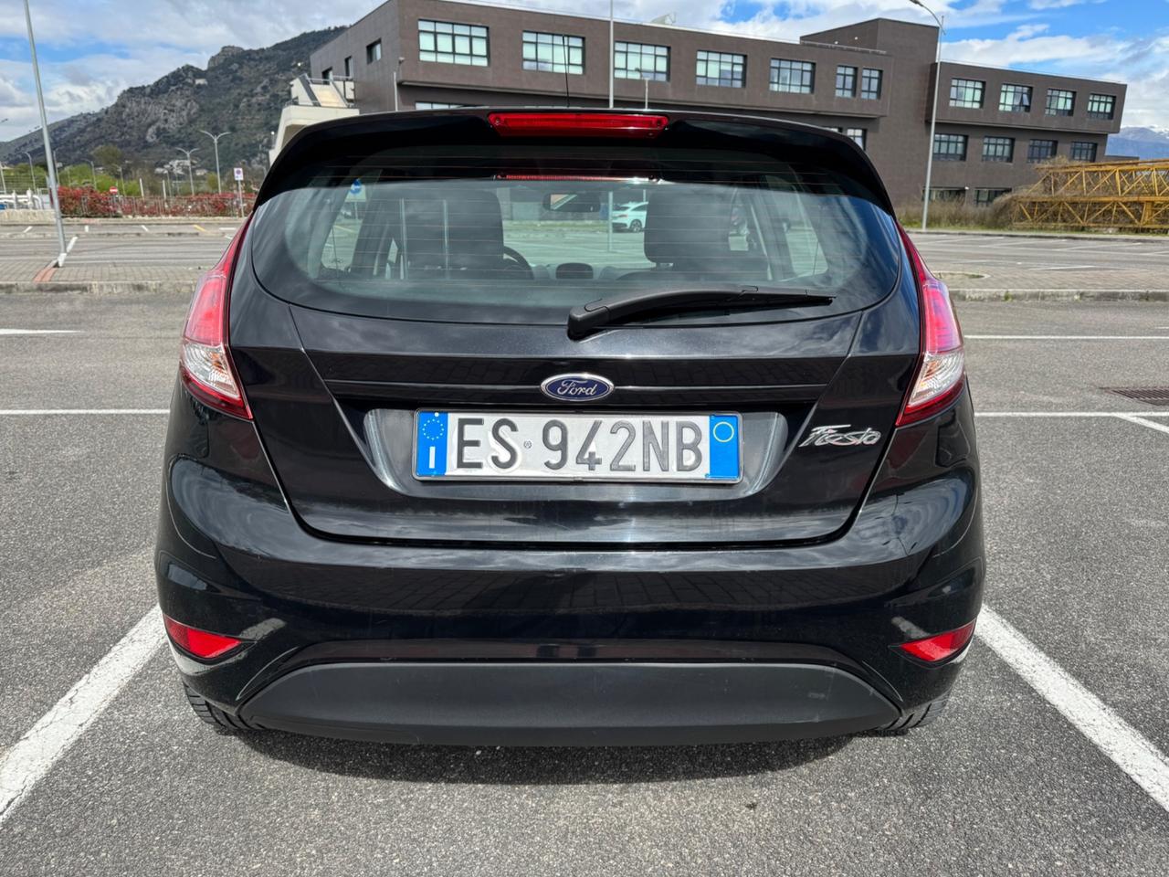 Ford Fiesta 1.5 TDCi 75CV 5 porte Titanium