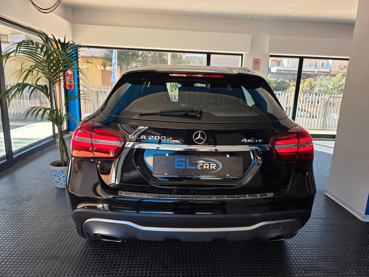 Mercedes-benz GLA 200d Automatic 4Matic Sport