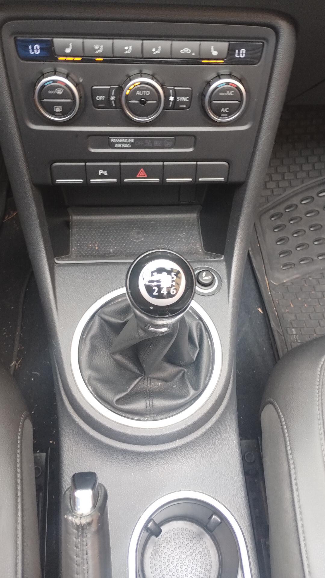 Volkswagen Maggiolino Cabrio 2.0 TDI Sport BlueMotion Technology