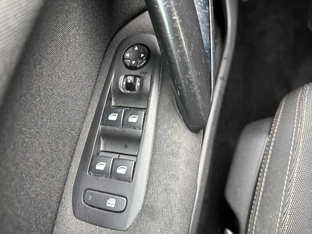 Peugeot 308 BlueHDi 120 S&S SW Business