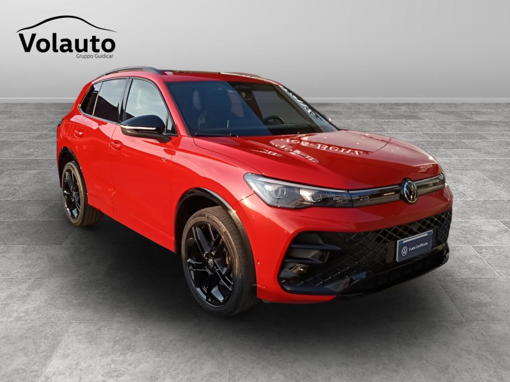 VOLKSWAGEN Tiguan III 2024 - Tiguan 2.0 tdi R-Line 4motion 193cv dsg