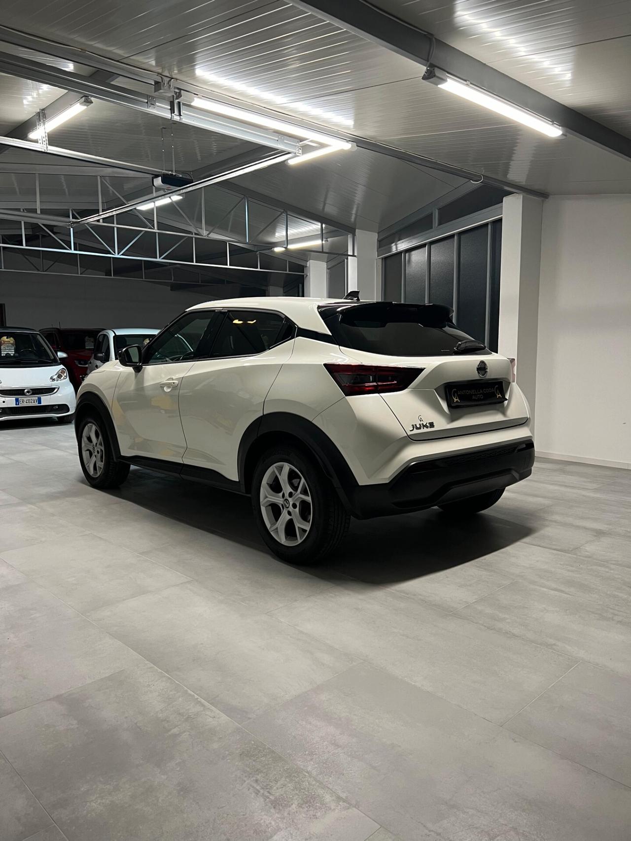 Nissan Juke 1.0 DIG-T 117 CV DCT Business