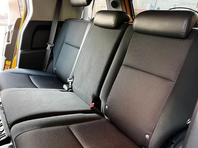 TOYOTA Land Cruiser FJ