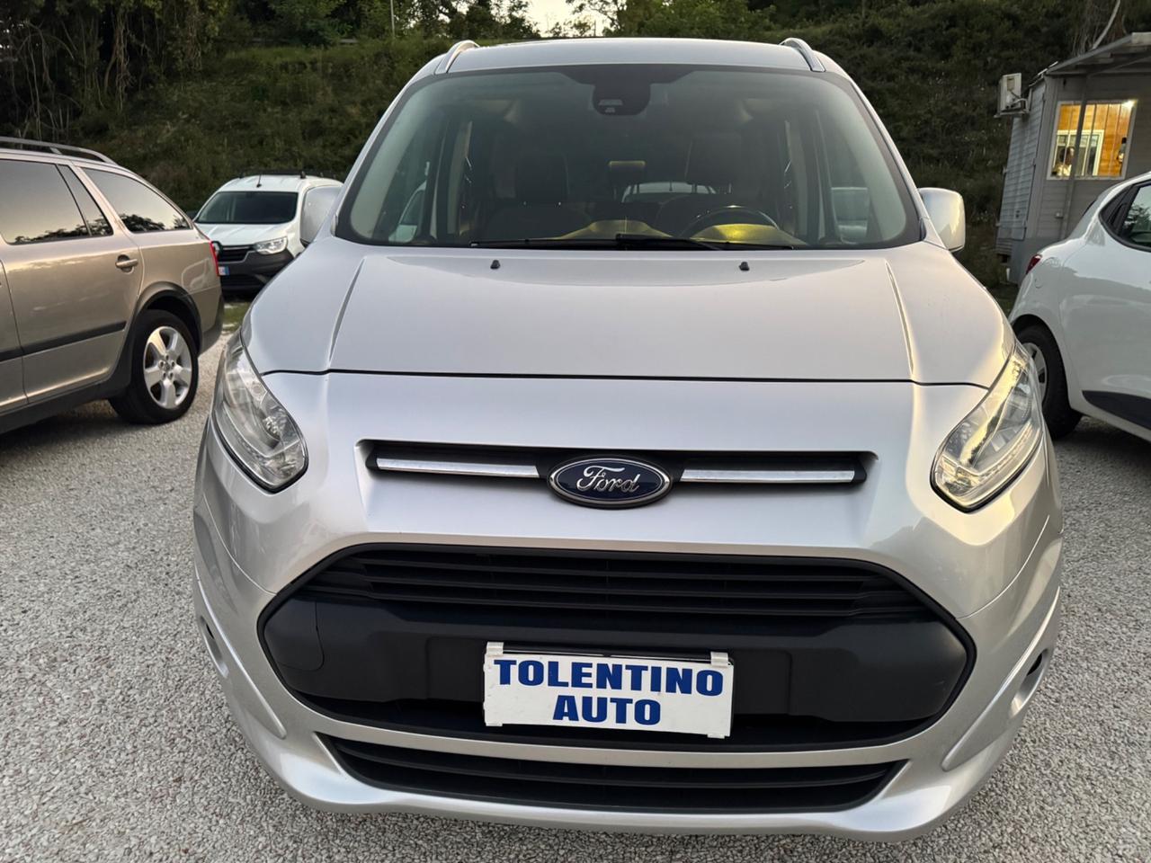 Ford Tourneo Connect 1.5 TDCi 120 CV Titanium