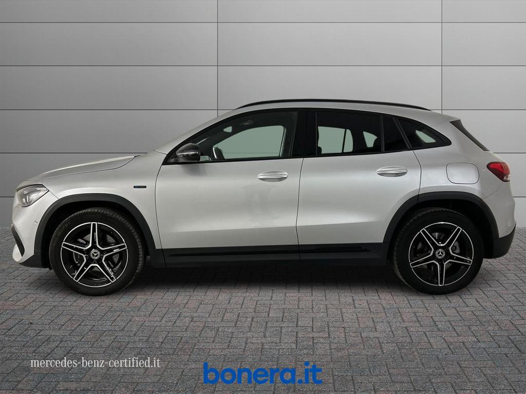 Mercedes GLA 250 250 EQ-POWER Premium Speedshift DCT AMG 8G