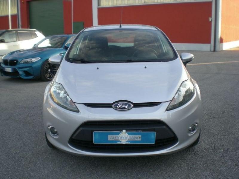 Ford Fiesta 5p 1.4 16v Titanium c/esp Gpl E5