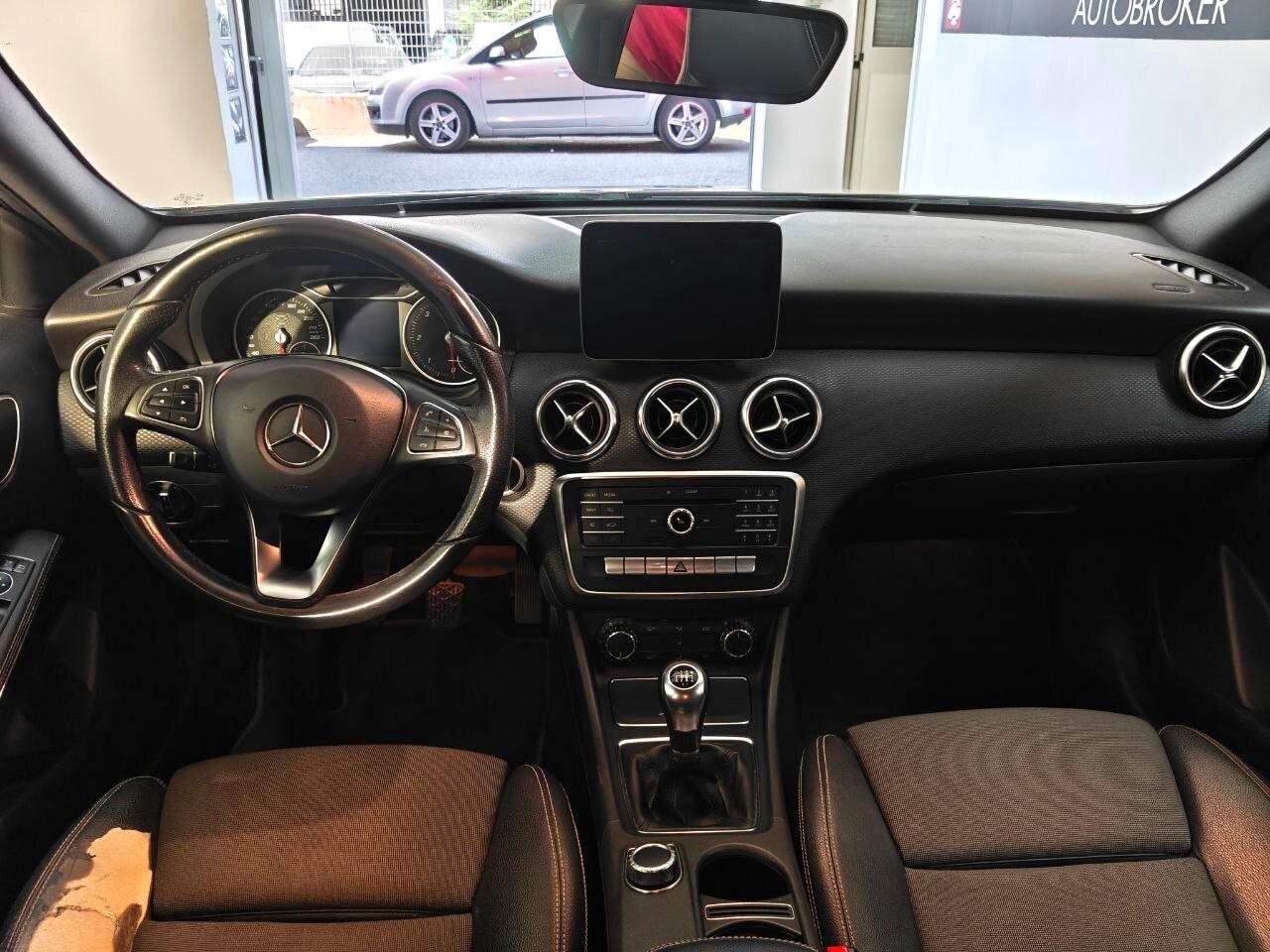 MERCEDES Classe A (W176) A 180 d Premium