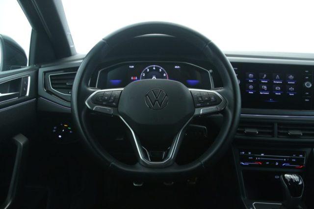 VOLKSWAGEN Polo 1.0 TSI R-Line Cerchi 17''/Retrocamera/Climatronic