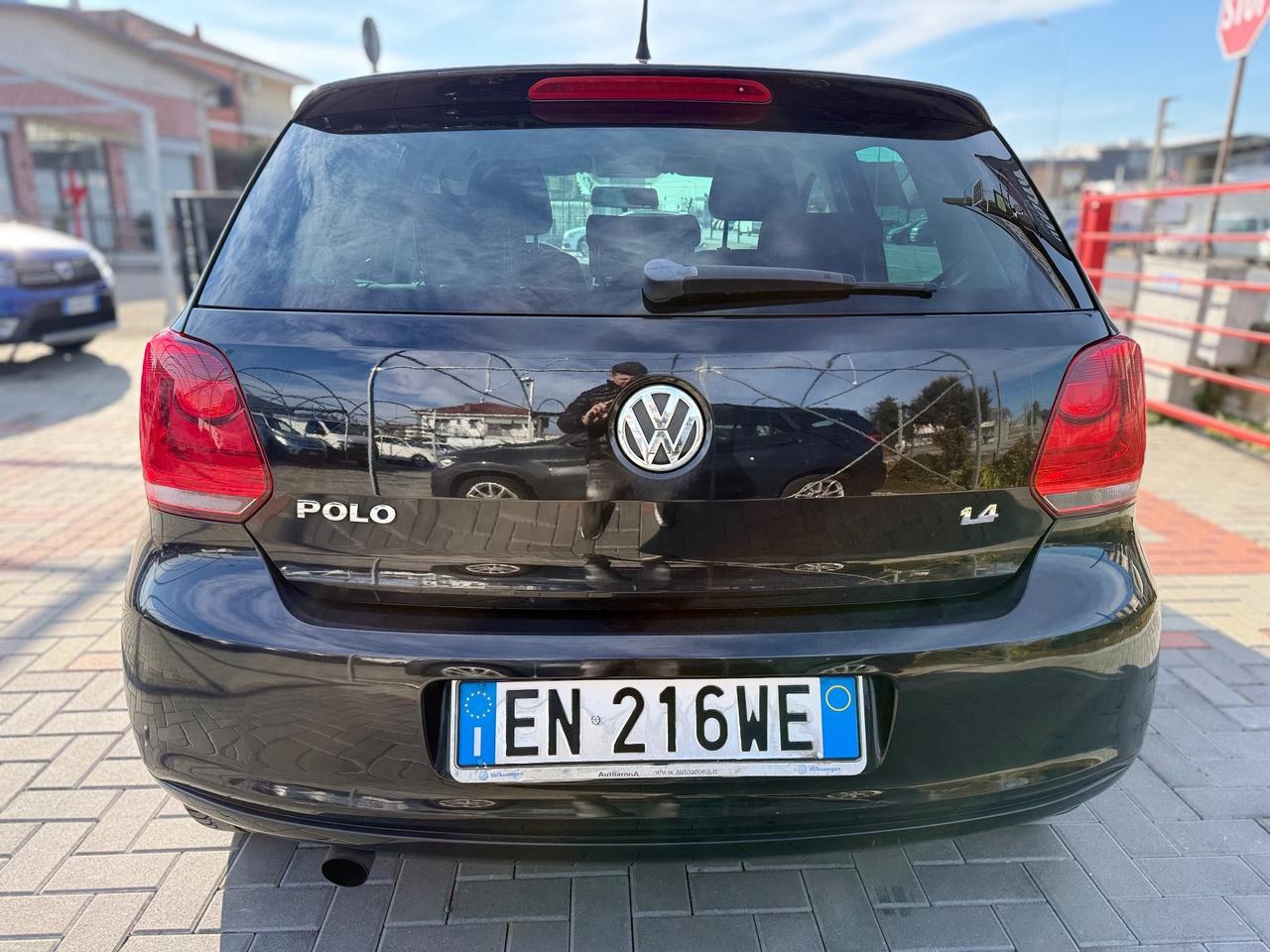 Volkswagen Polo 1.4 DSG 5 porte Highline