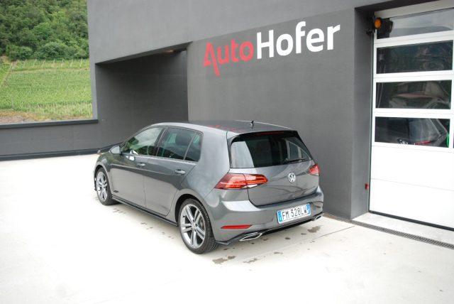 VOLKSWAGEN Golf 2.0 TDI R-Line LED Navi DAB+ ACC 18" ParkAssist