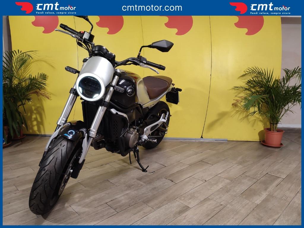 QJ Motor SRV 550 - 2024