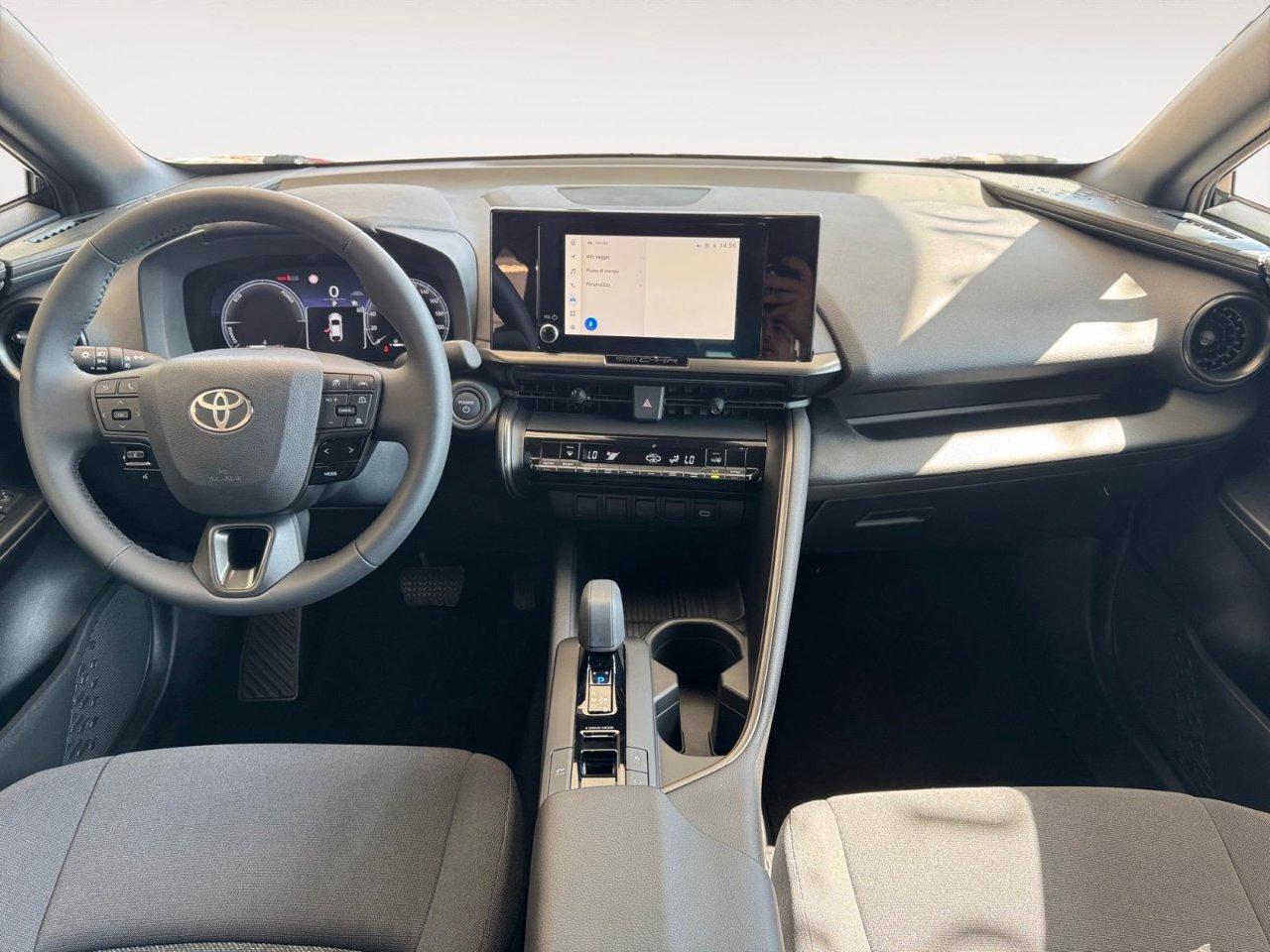 Toyota C-HR 1.8 hev Active fwd e-cvt