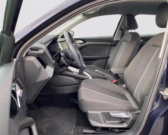 AUDI A1 citycarver 30 TFSI Identity Contrast